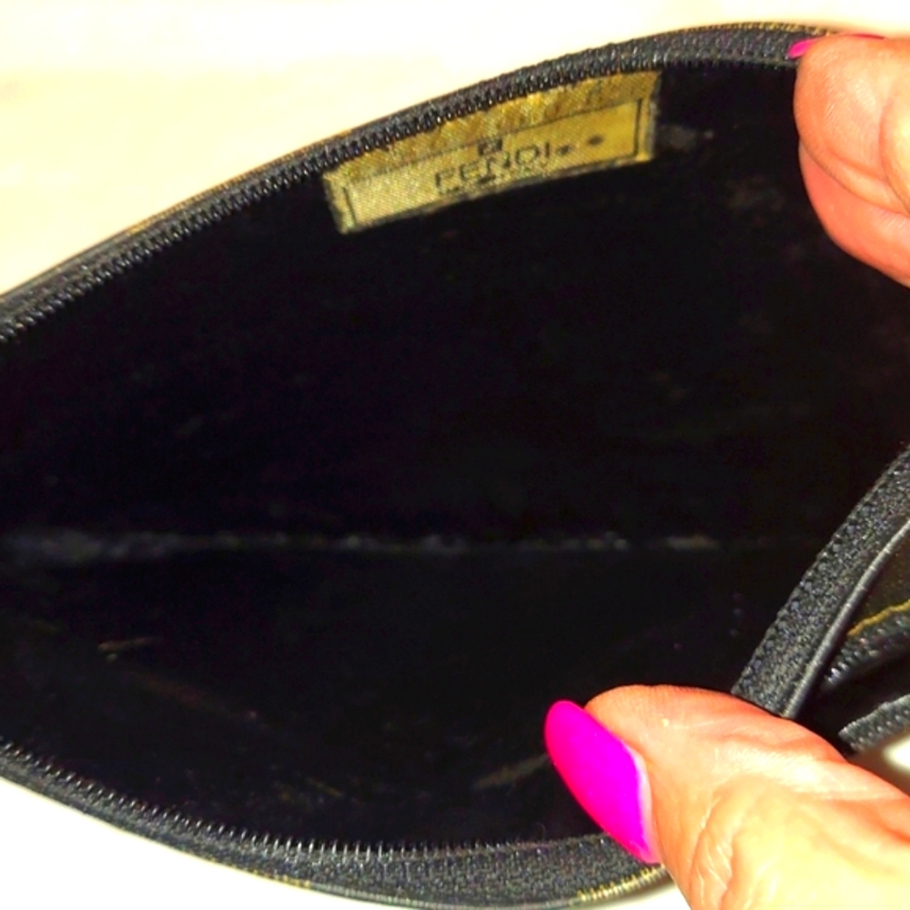FENDI Vintage Pequin 3 Compartment zip pouch coated canvas leather lined.  Vgvc - Picture 7 of 12